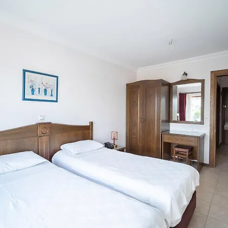 Hotel apartamentowy Fora 3*