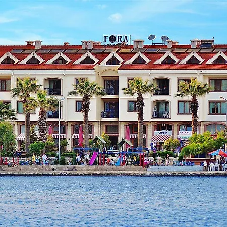 Aparthotel Fora 3*