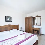 Hotel de apartamente Fora 3*