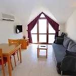 Fora 3* ダッチャ