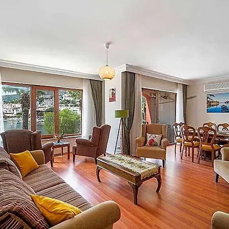Aparthotel Fora 3*